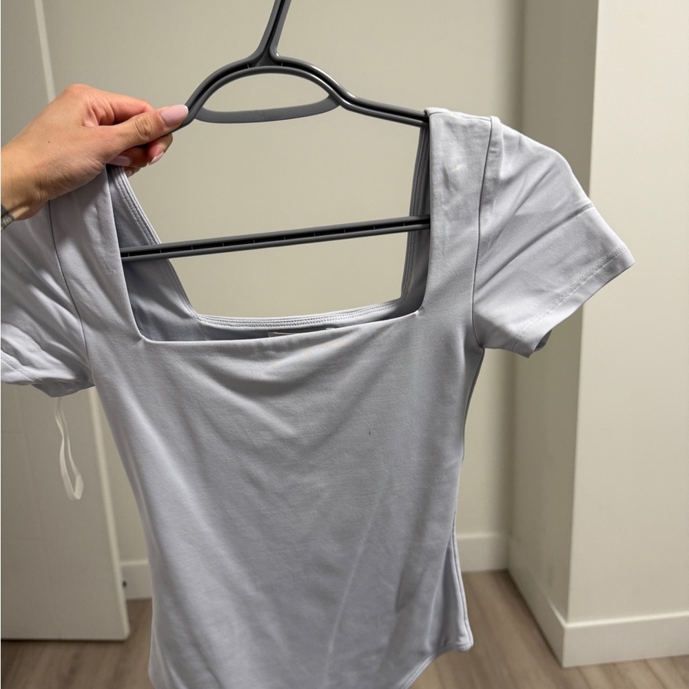 Babaton Contour Short sleeve Bodysuit